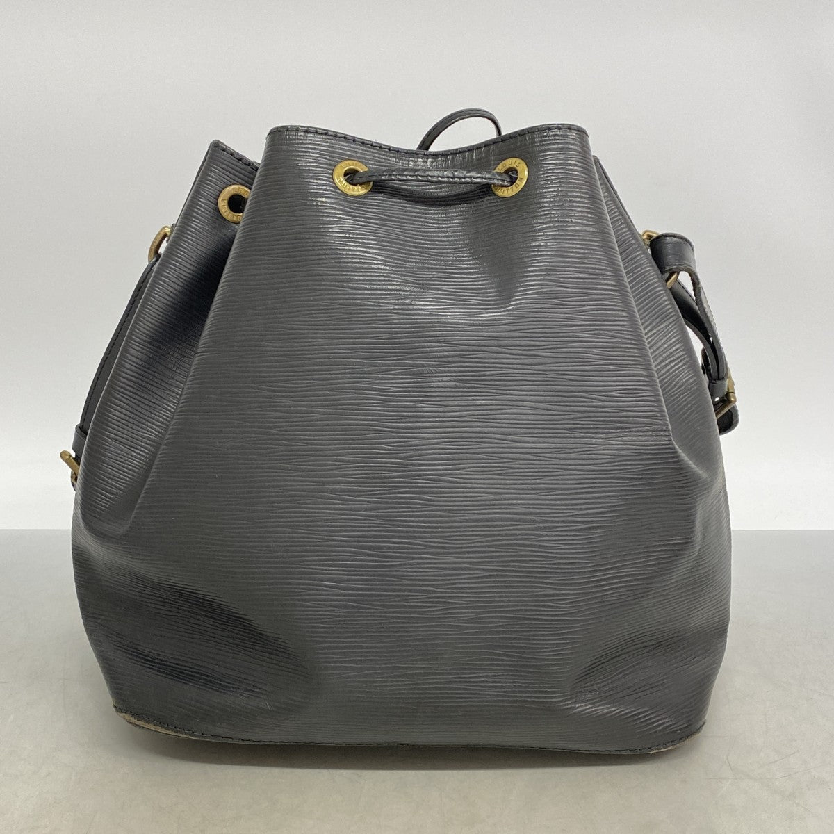 【6fa0950】ルイヴィトン ショルダーバッグ エピ プチノエ M59012 ノワール 【中古】レディース