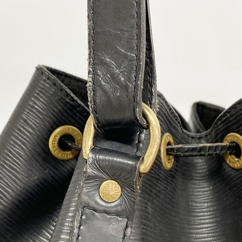 【6fa0950】ルイヴィトン ショルダーバッグ エピ プチノエ M59012 ノワール 【中古】レディース