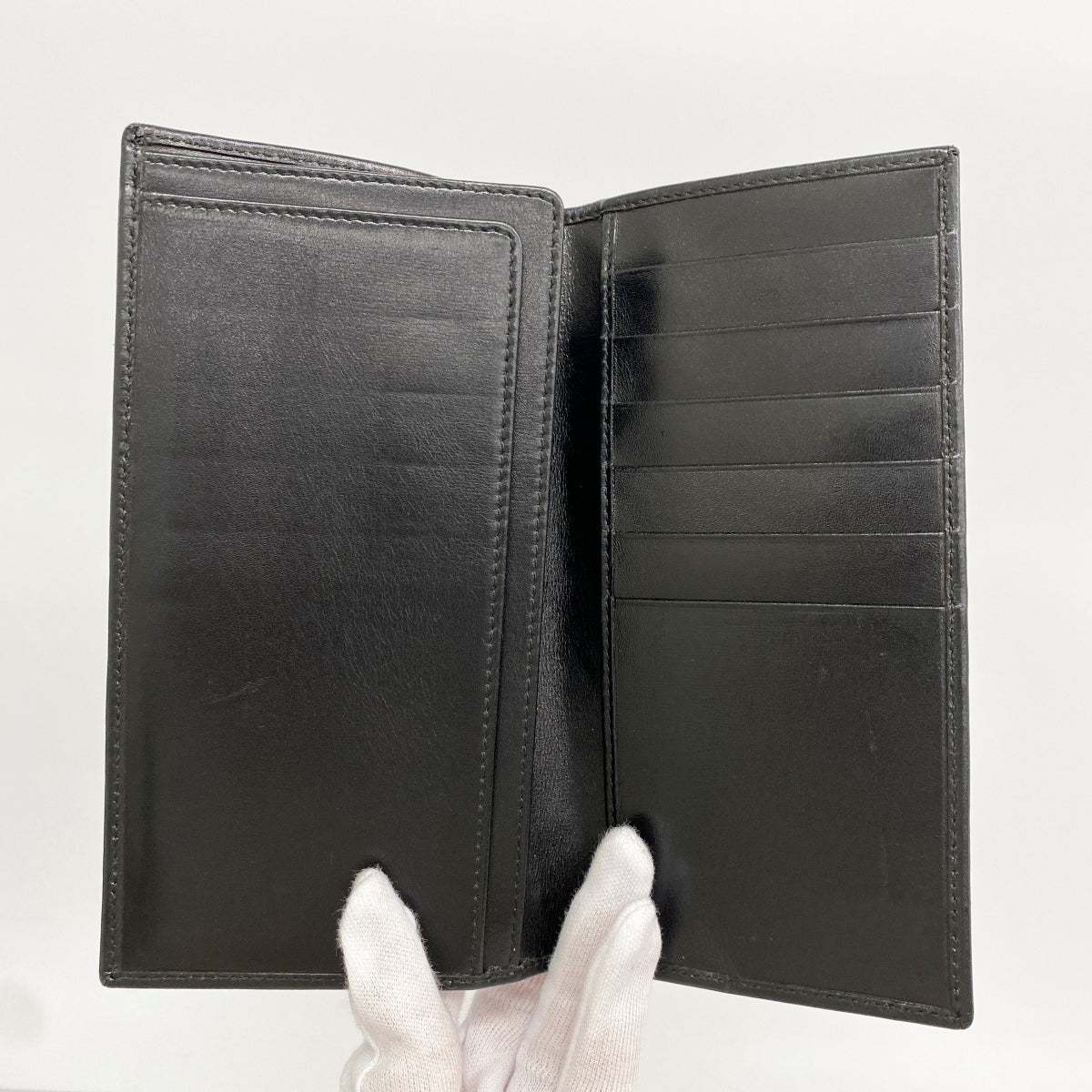 【6fa0952】グッチ 長札入れ シェリーライン 131929 レザー ブラック シルバー金具【中古】メンズ