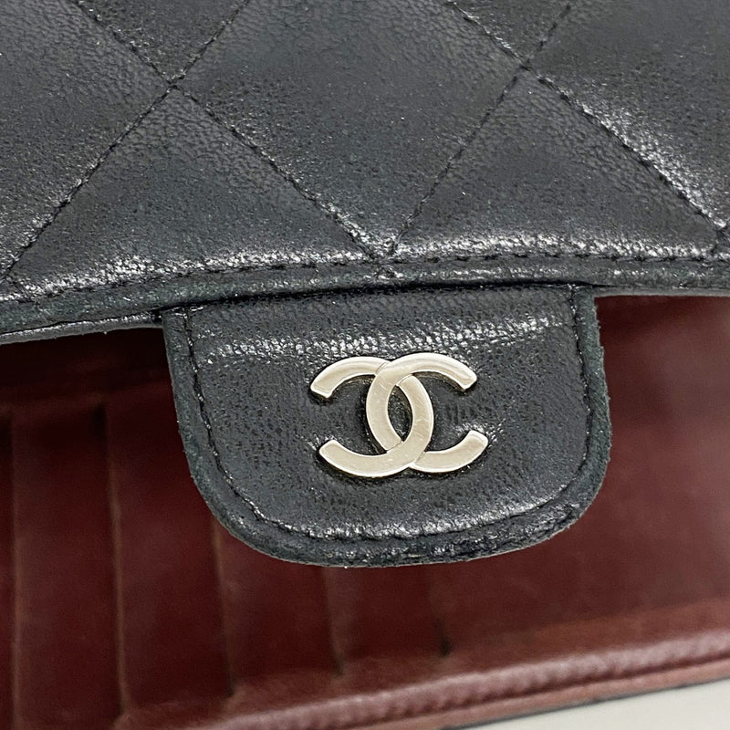 【6fa0974】シャネル 三つ折り長財布 マトラッセ ラムスキン ブラック シルバー金具【中古】レディース