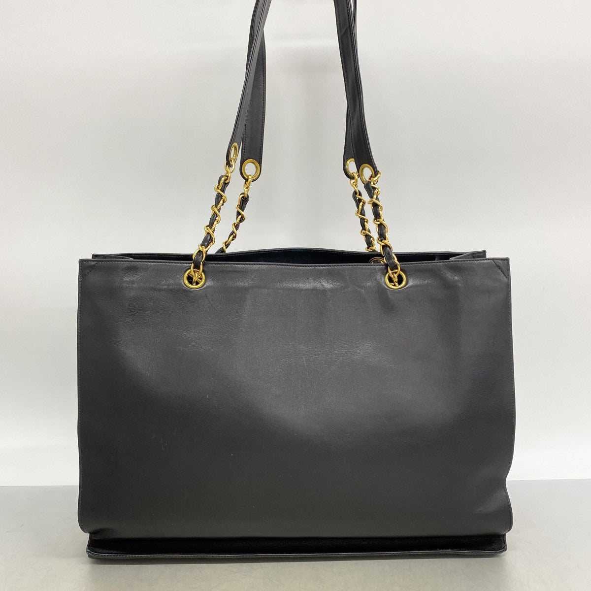 【6fa0989-k】シャネル トートバッグ ラムスキン ブラック ゴールド金具【中古】レディース