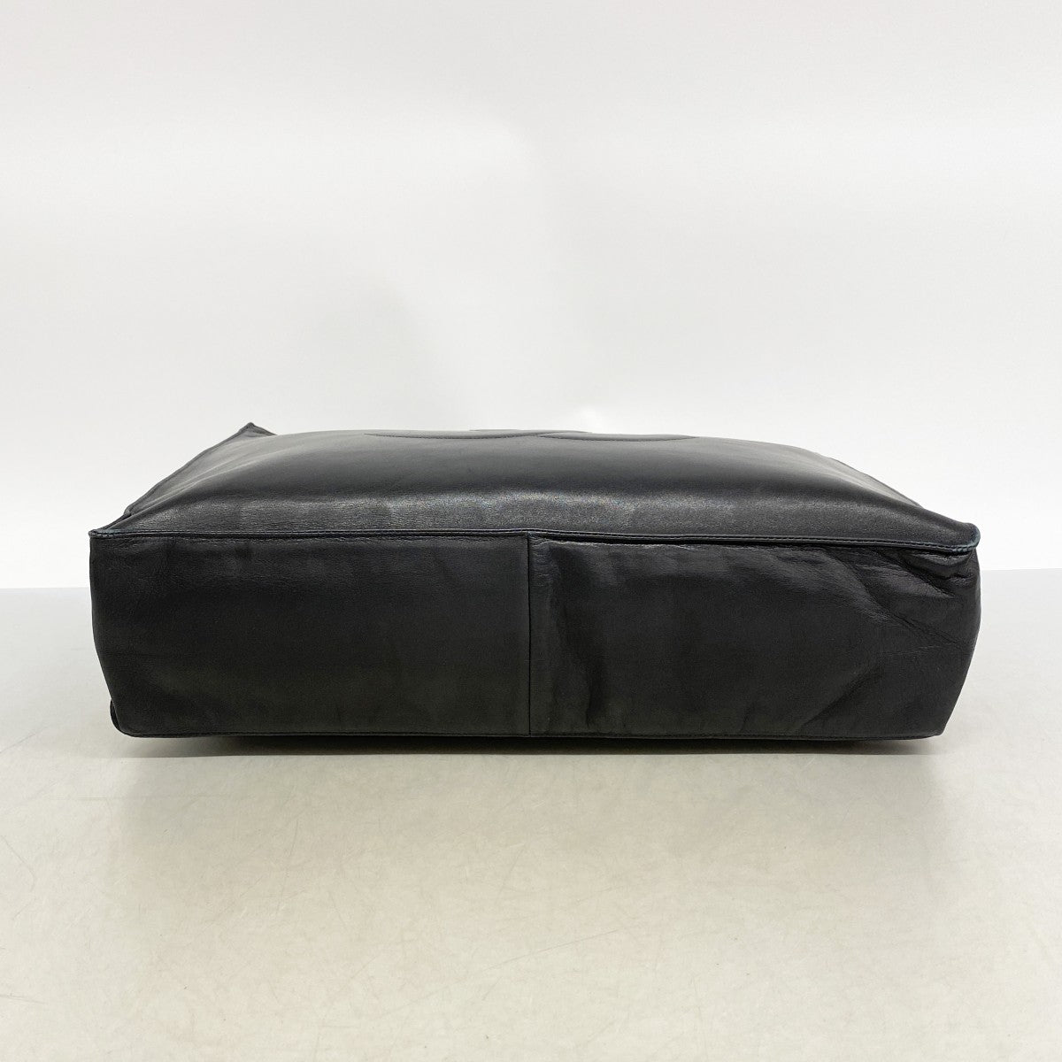 【6fa0989-k】シャネル トートバッグ ラムスキン ブラック ゴールド金具【中古】レディース