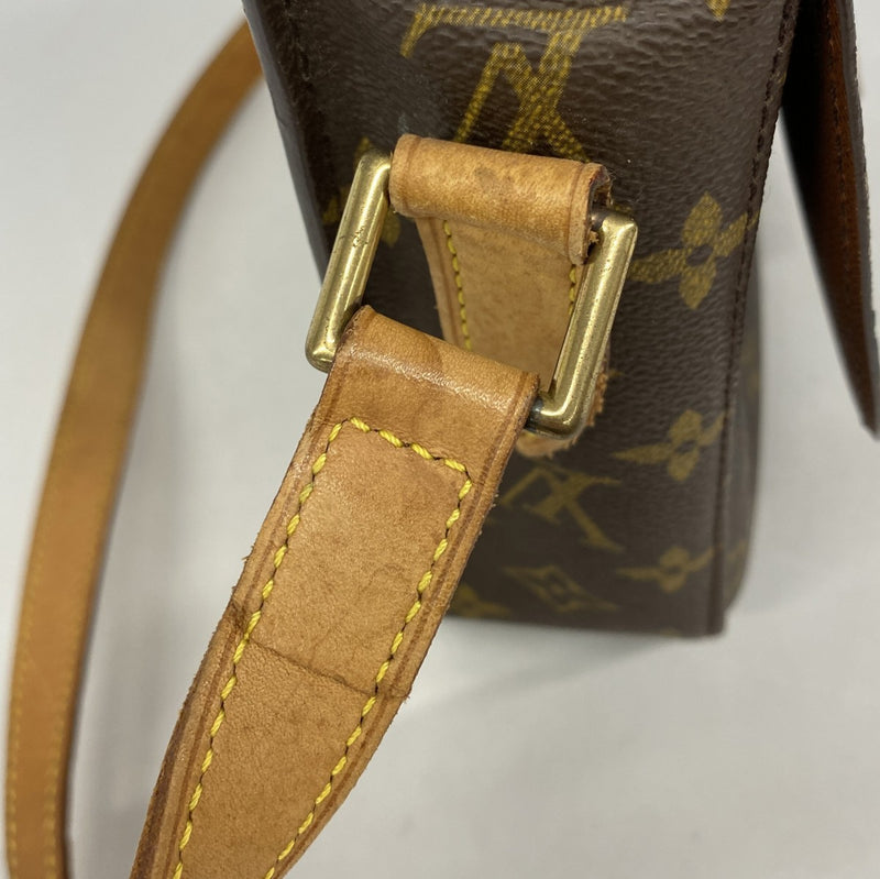 【6fa0997】ルイヴィトン ショルダーバッグ モノグラム サンクルーGM M51242 ブラウン【中古】レディース