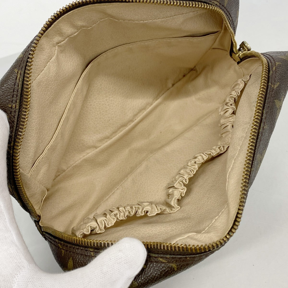 【6fa0998】ルイヴィトン ポーチ モノグラム トゥルーストワレット23 M47524 ブラウン【中古】レディース