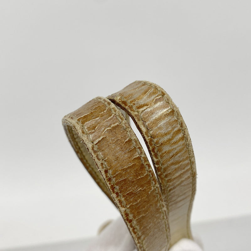 【6fa1028-k】グッチ トートバッグ GGキャンバス 002 1099 キャンバス ゴールド ゴールド金具【中古】レディース