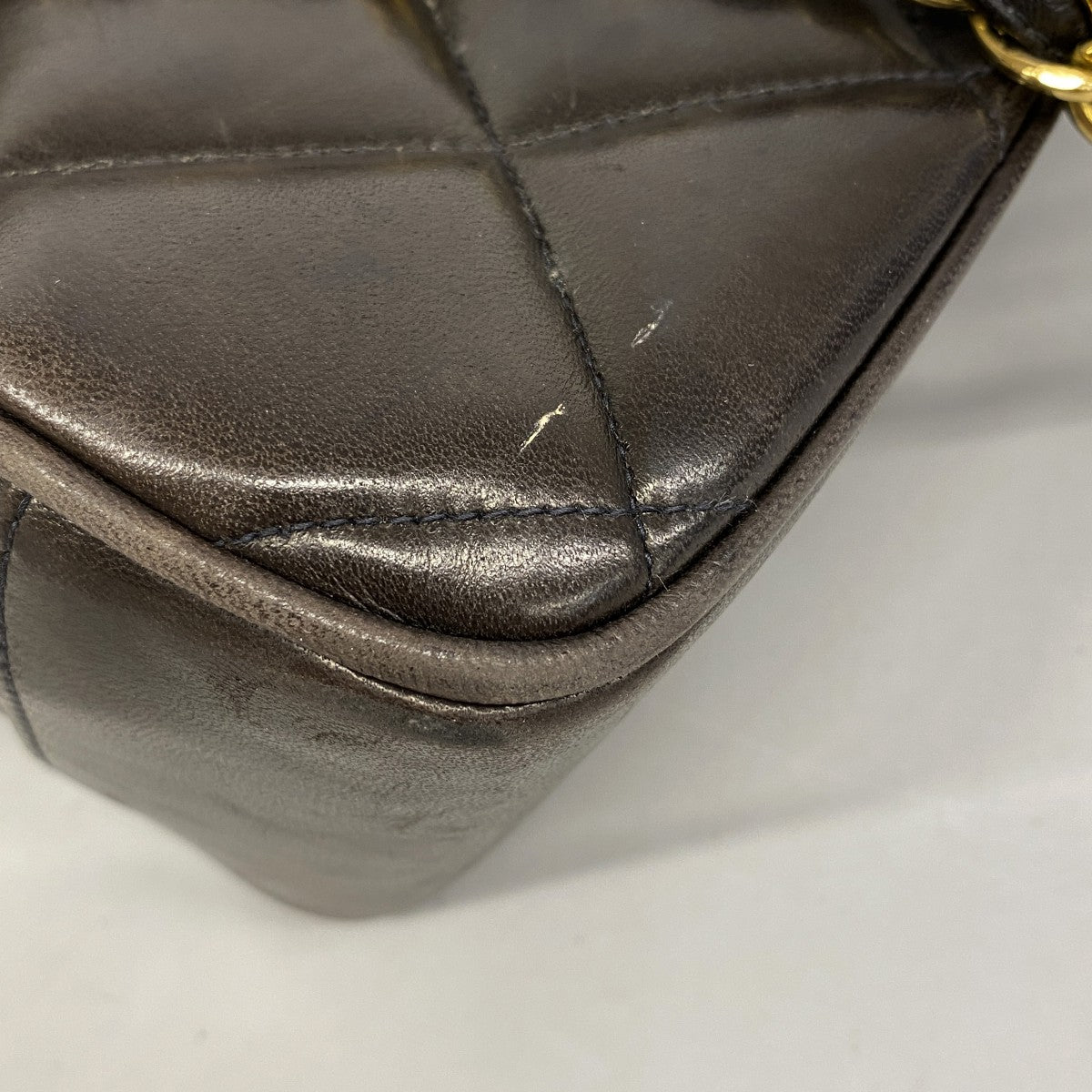 【6fa1043-k】シャネル チェーントート マトラッセ ラムスキン ブラック ゴールド金具【中古】レディース