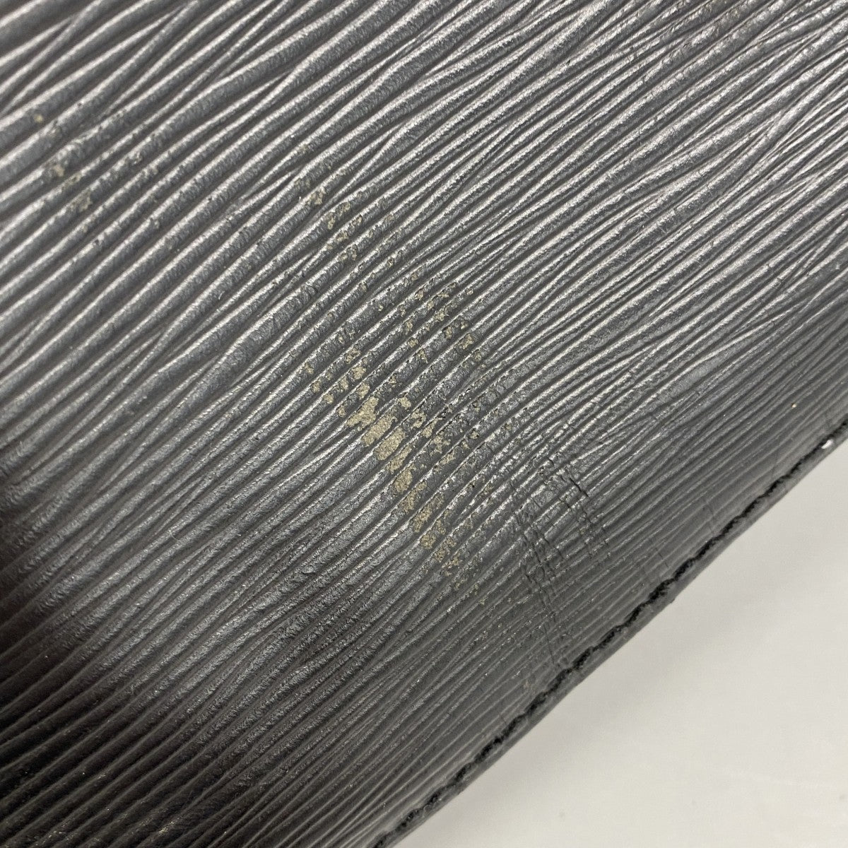 【6fa1044-k】ルイヴィトン ショルダーバッグ エピ プチノエ M59012 ノワール【中古】レディース