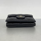 【6fa1047-k】シャネル 三つ折り財布 マトラッセ ラムスキン ブラック シャンパンゴールド金具【中古】レディース