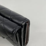 【6fa1047-k】シャネル 三つ折り財布 マトラッセ ラムスキン ブラック シャンパンゴールド金具【中古】レディース