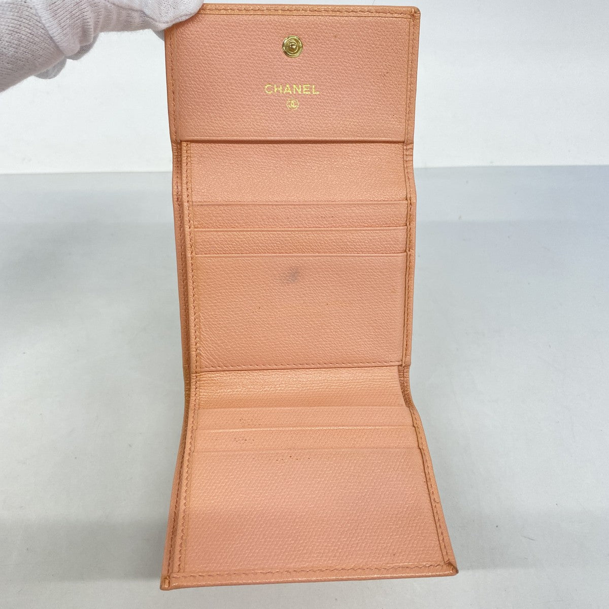 【6fa1048-k】シャネル 三つ折り長財布 ココボタン レザー ピンク ゴールド金具【中古】レディース