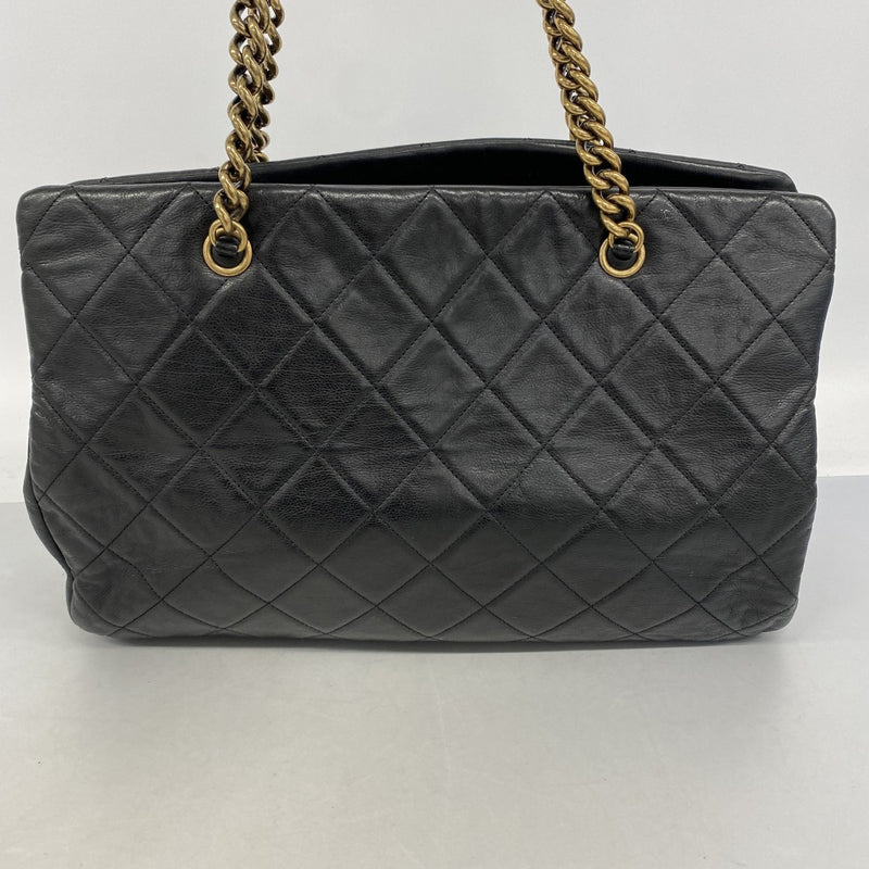 【6fa1075-k】シャネル チェーントート マトラッセ ラムスキン ブラック ゴールド金具【中古】レディース
