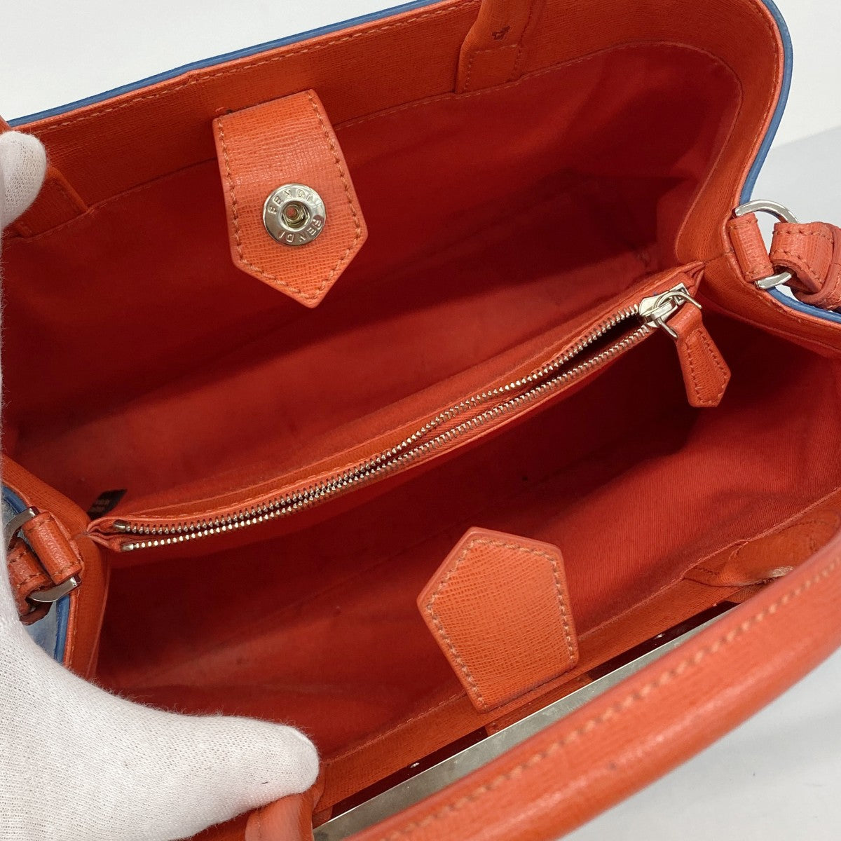 【6fa1088】フェンディ ハンドバッグ モンスター レザー ブルー レッド シルバー金具 2wayバッグ【中古】レディース