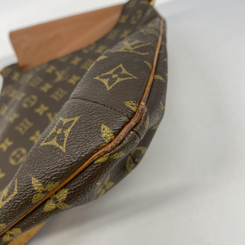 【6fa1104】ルイヴィトン ショルダーバッグ モノグラム ミュゼット M51256 ブラウン【中古】レディース