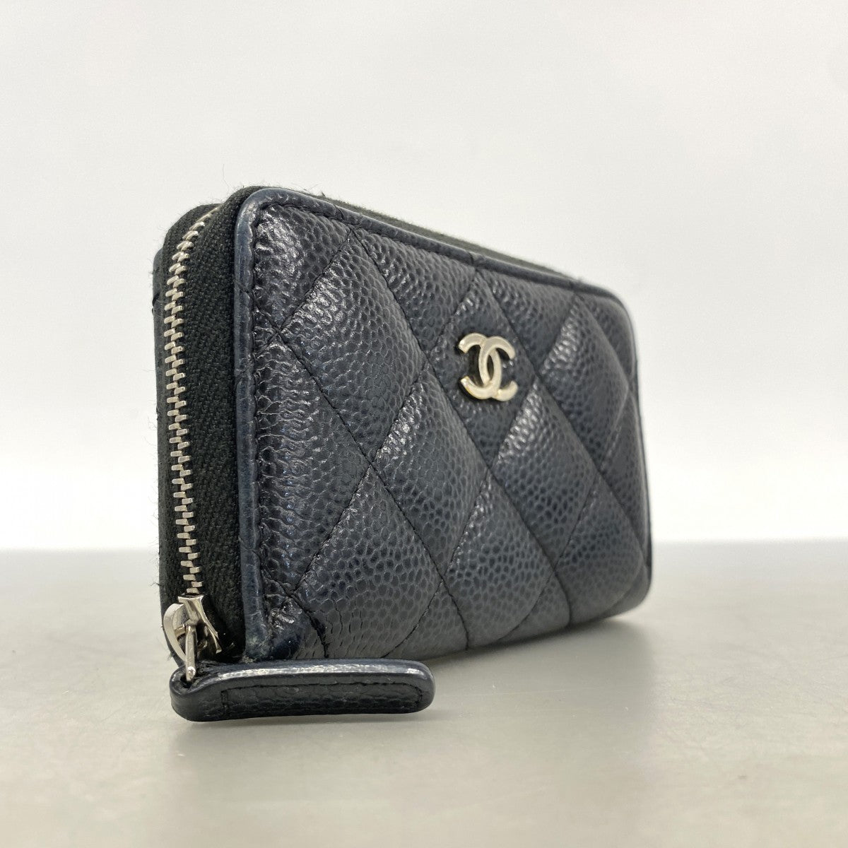 【6fa1134】シャネル コインケース マトラッセ キャビアスキン ブラック シルバー金具【中古】レディース
