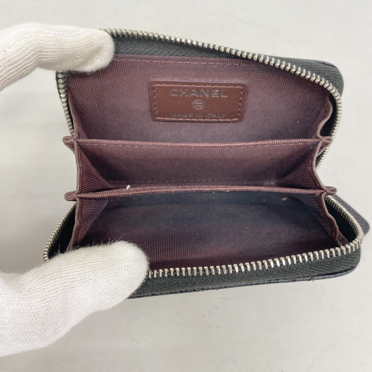 【6fa1134】シャネル コインケース マトラッセ キャビアスキン ブラック シルバー金具【中古】レディース