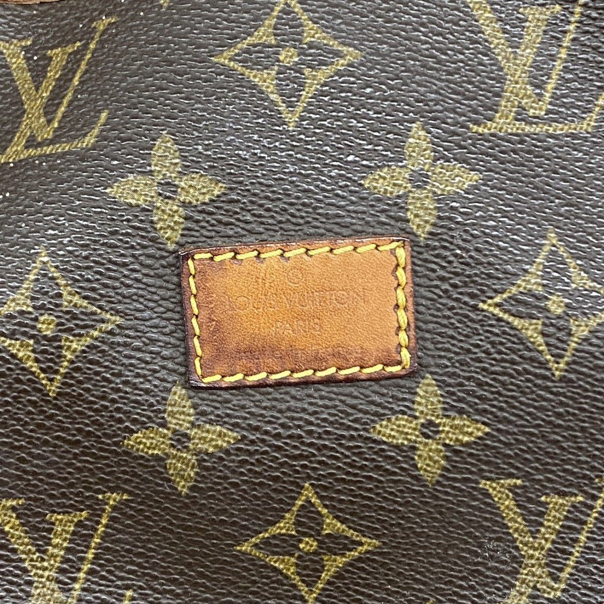 【6fa1157】ルイヴィトン ショルダーバッグ モノグラム ソミュール30 M42256 ブラウン【中古】レディース