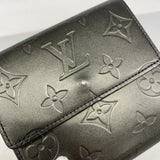 【6fa1163】ルイヴィトン 三つ折り財布 モノグラム・マット ポルトモネビエカルトクレディ M65112 ノワール【中古】レディース