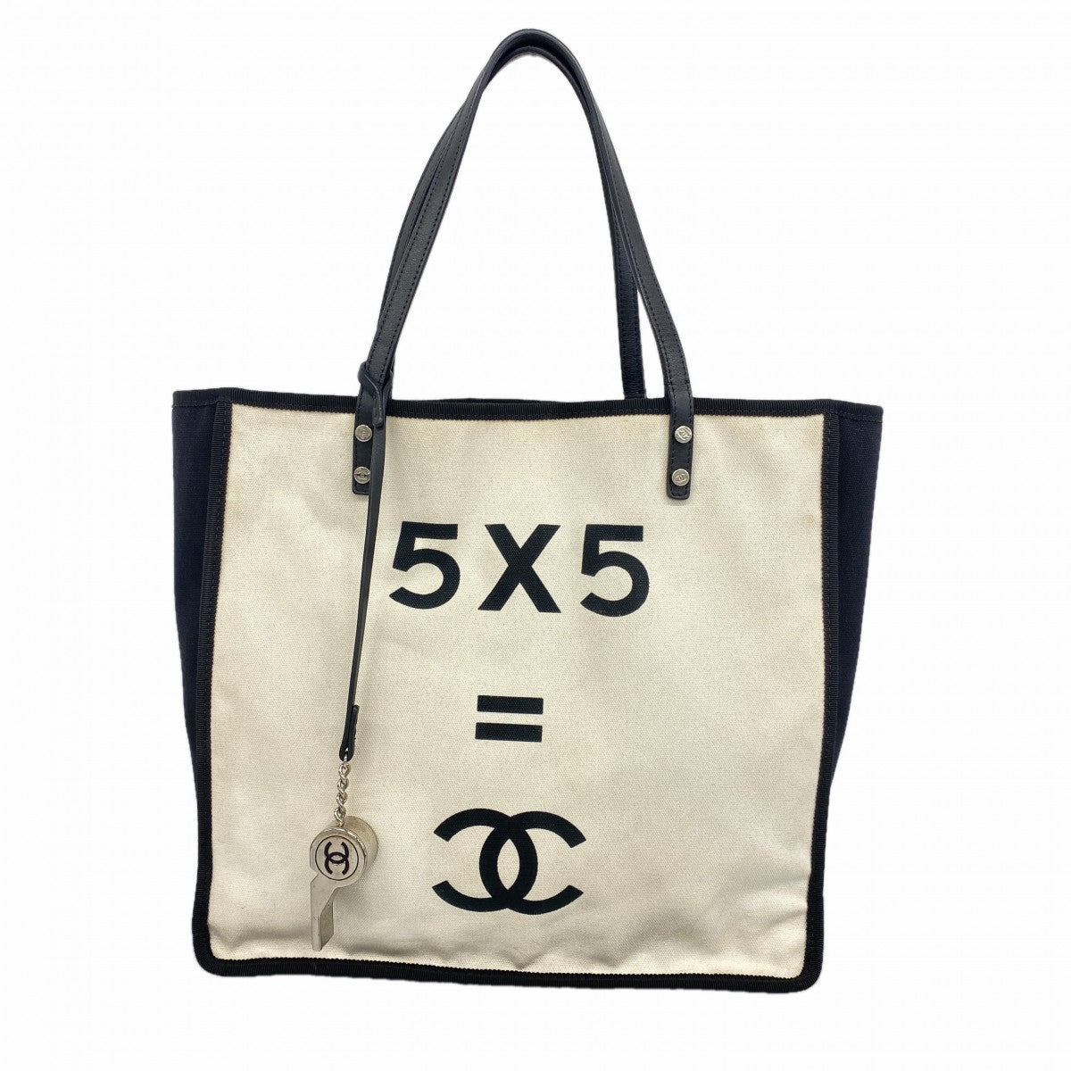 【6fa1173】シャネル トートバッグ キャンバス ホワイト ブラック シルバー金具【中古】レディース