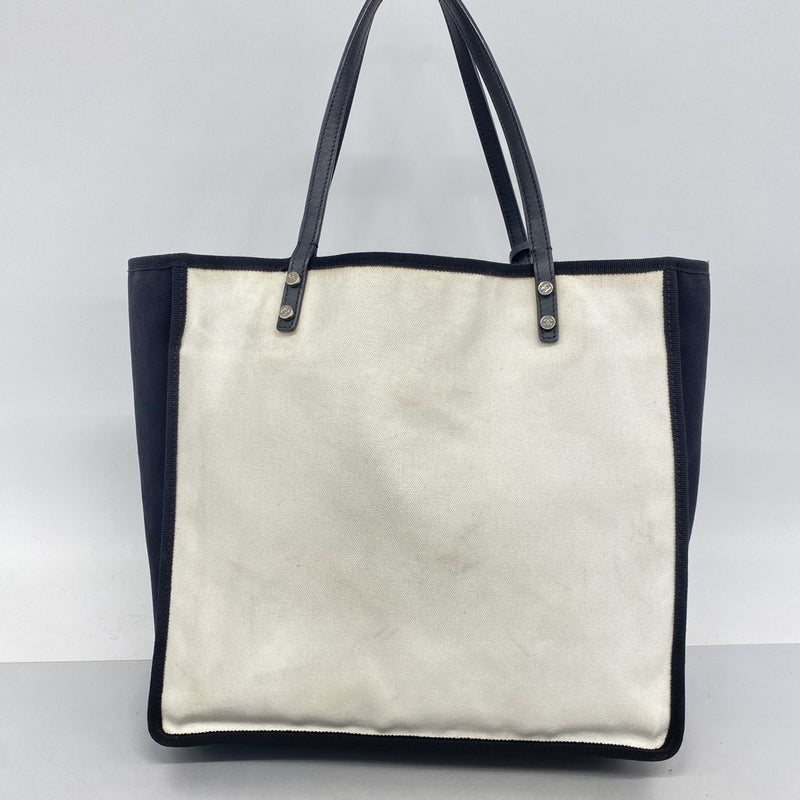 【6fa1173】シャネル トートバッグ キャンバス ホワイト ブラック シルバー金具【中古】レディース