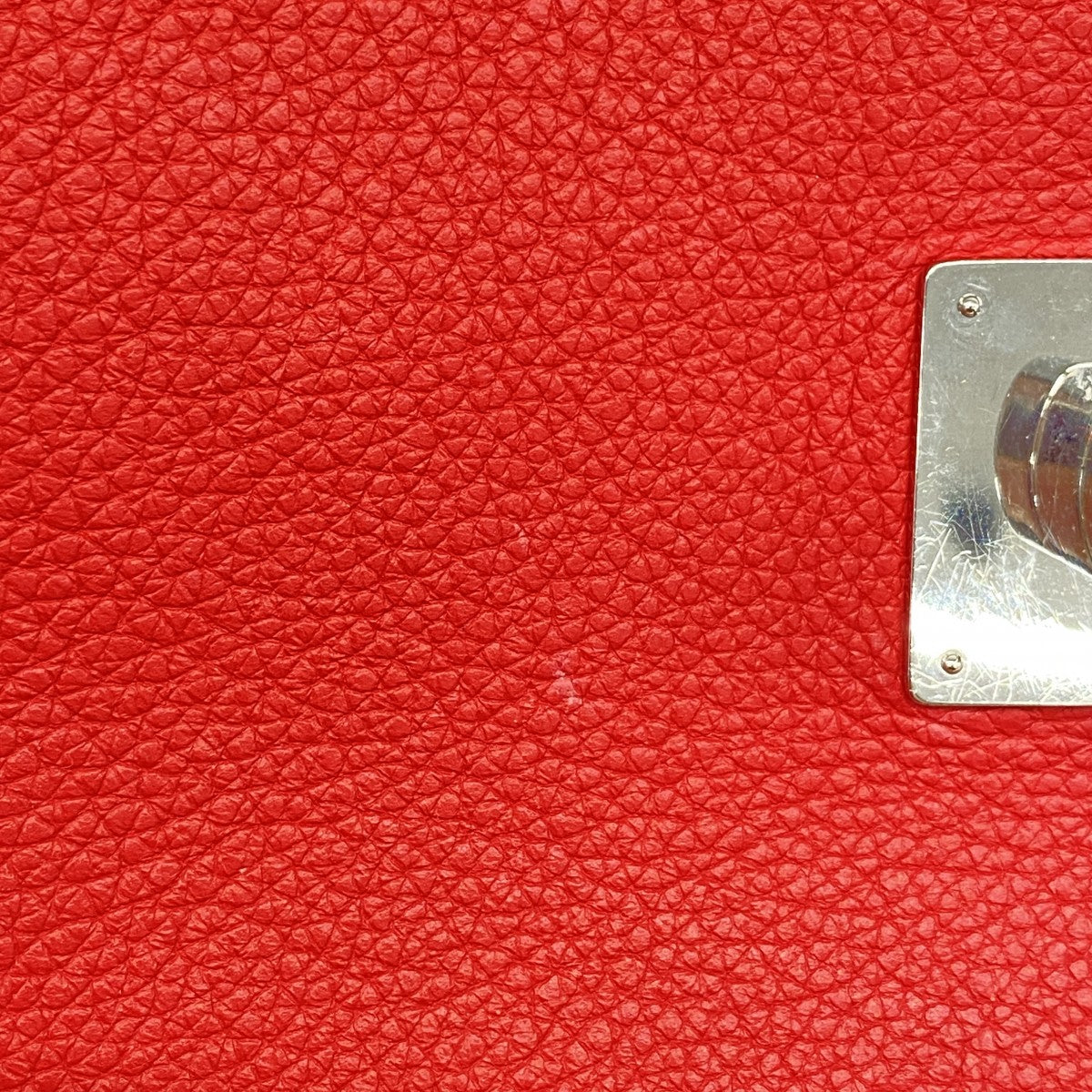 【6fa1179】ルイヴィトン ショルダーバッグ トリヨン ロックミーⅡBB M41797 ポピー【中古】レディース