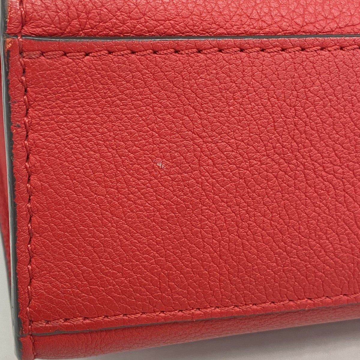 【6fa1179】ルイヴィトン ショルダーバッグ トリヨン ロックミーⅡBB M41797 ポピー【中古】レディース