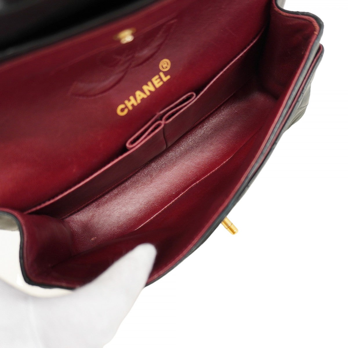 【6fa1209】シャネル ショルダーバッグ マトラッセ Wフラップ Wチェーン ラムスキン ブラック ゴールド金具【中古】レディース