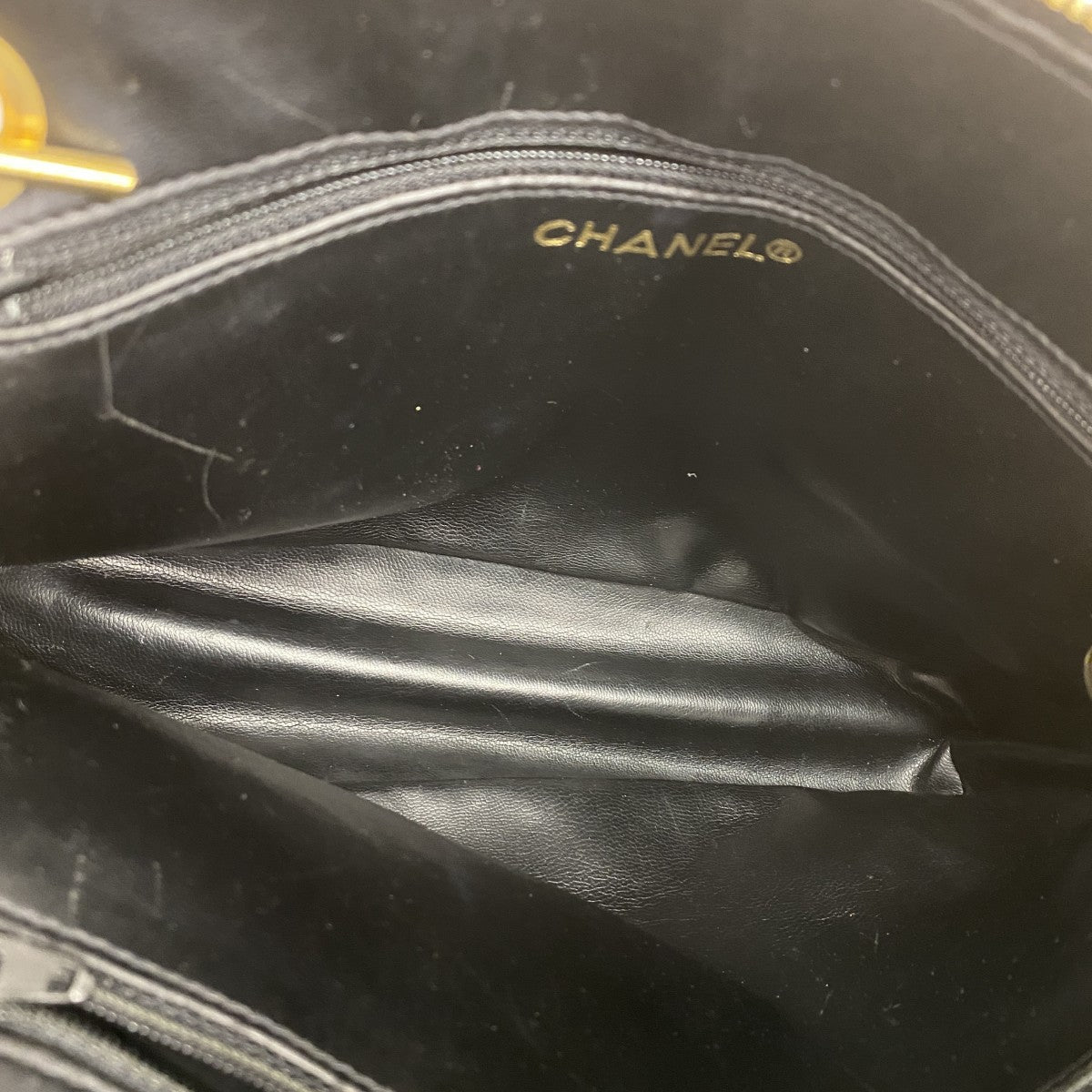 【6fa1233】シャネル ショルダーバッグ マトラッセ チェーンショルダー ラムスキン ブラック ゴールド金具【中古】レディース