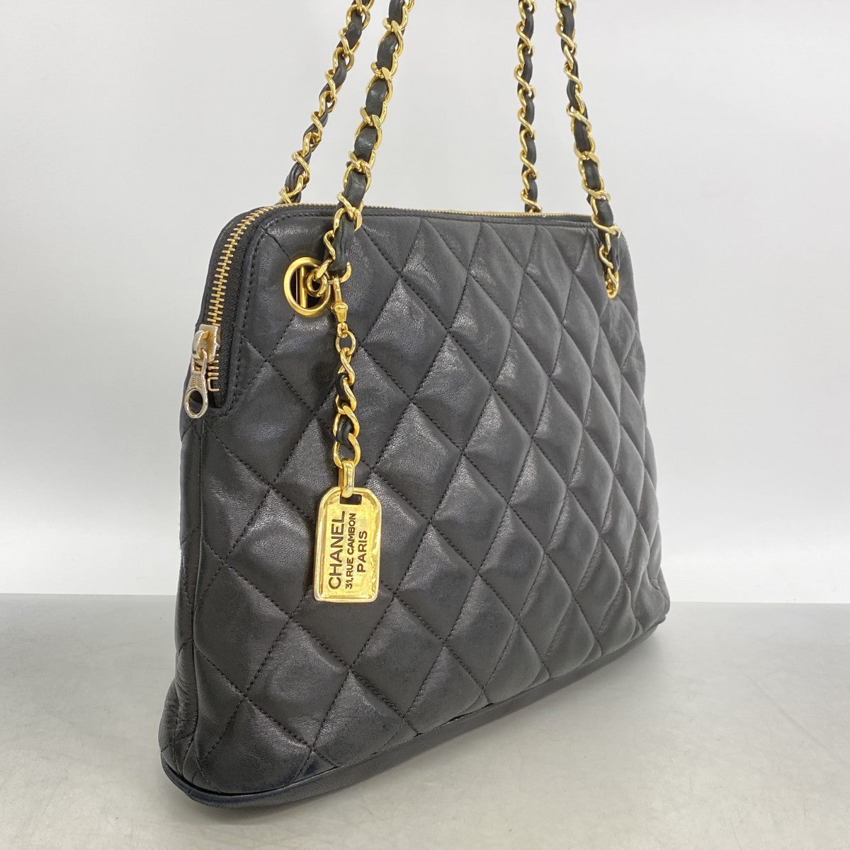 【6fa1233】シャネル ショルダーバッグ マトラッセ チェーンショルダー ラムスキン ブラック ゴールド金具【中古】レディース