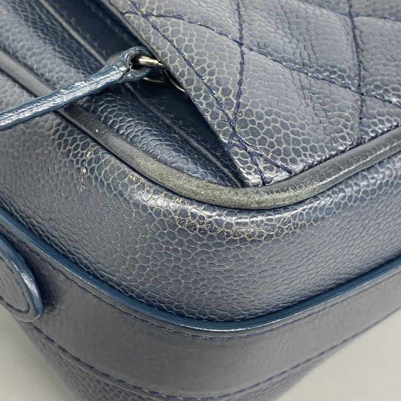 【6fa1262-k】シャネル ショルダーバッグ マトラッセ チェーンショルダー キャビアスキン ネイビー シルバー金具【中古】レディース