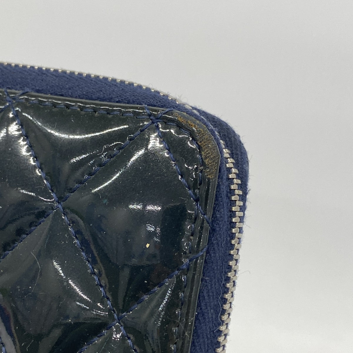 【6fa1264-k】シャネル コインケース マトラッセ パテントレザー ネイビー シルバー金具【中古】レディース