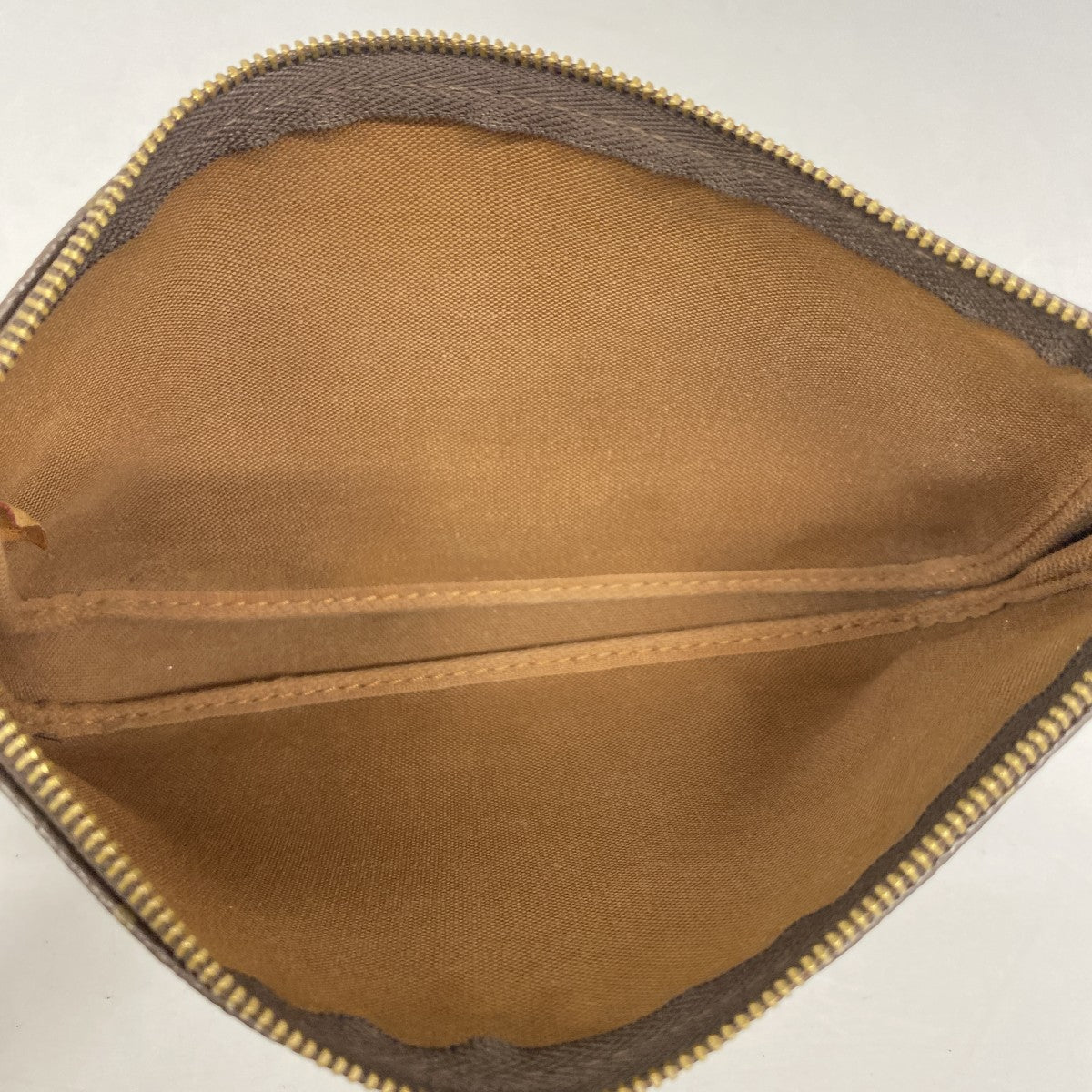【6fa1284】ルイヴィトン ポーチ モノグラム ポシェットアクセソワール M51980 ブラウン【中古】レディース