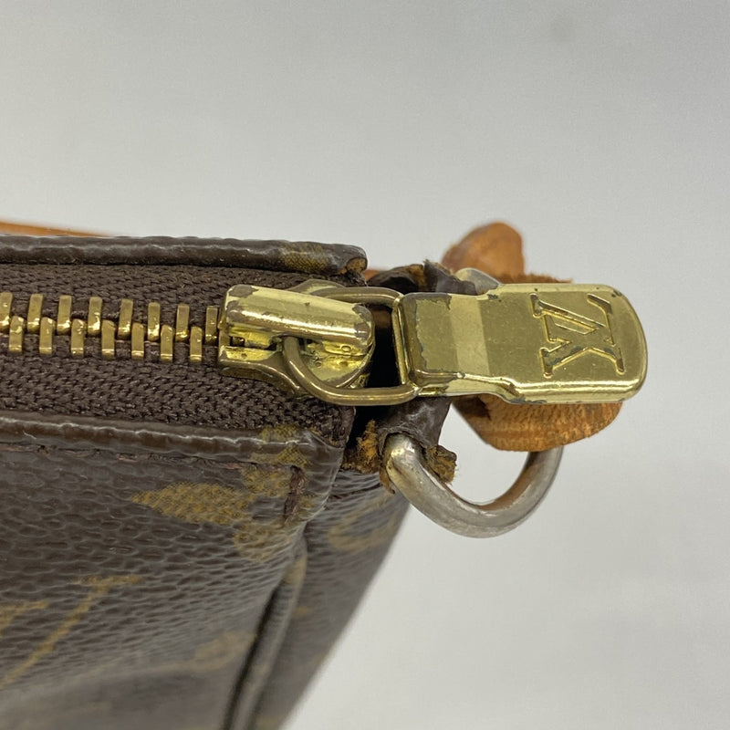 【6fa1284】ルイヴィトン ポーチ モノグラム ポシェットアクセソワール M51980 ブラウン【中古】レディース