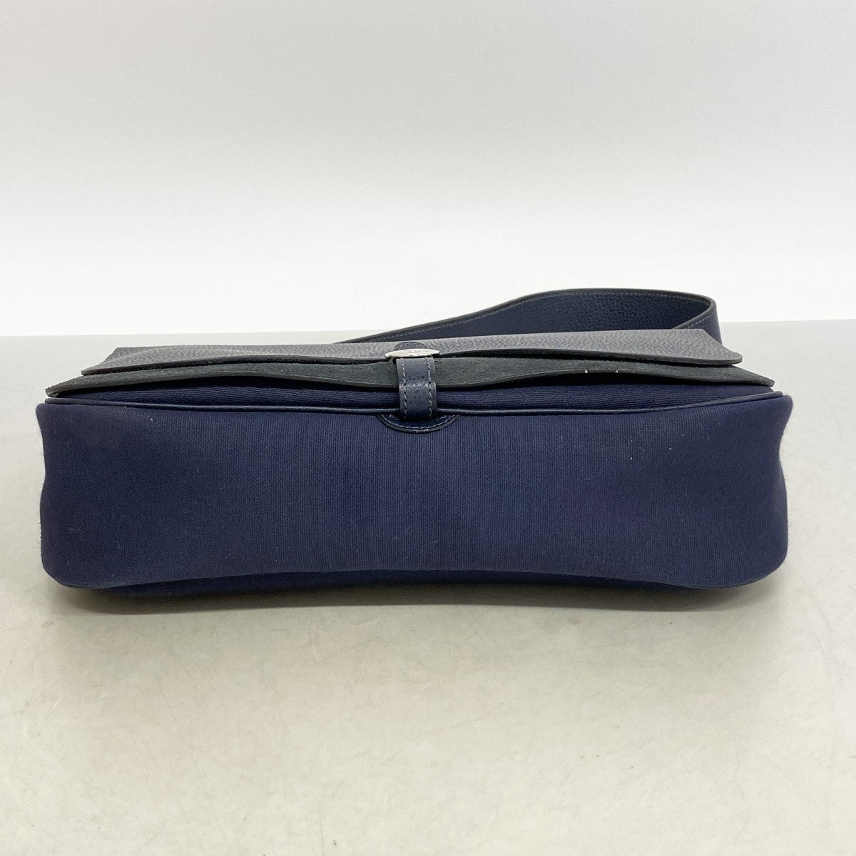 【6fa1322】エルメス ショルダーバッグ コロラドMM ヴァッシュリエジェ ネイビー シルバー金具 □I刻印【中古】レディース