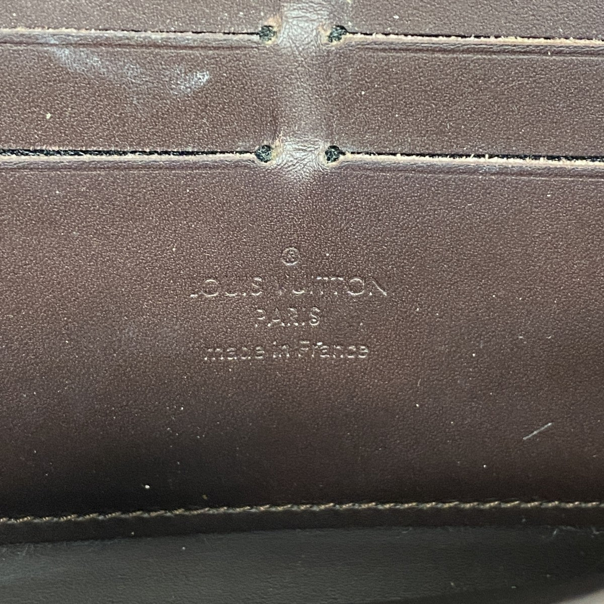 【6fa1343】ルイヴィトン 長財布 ヴェルニ ジッピーウォレット M93522 アマラント【中古】レディース