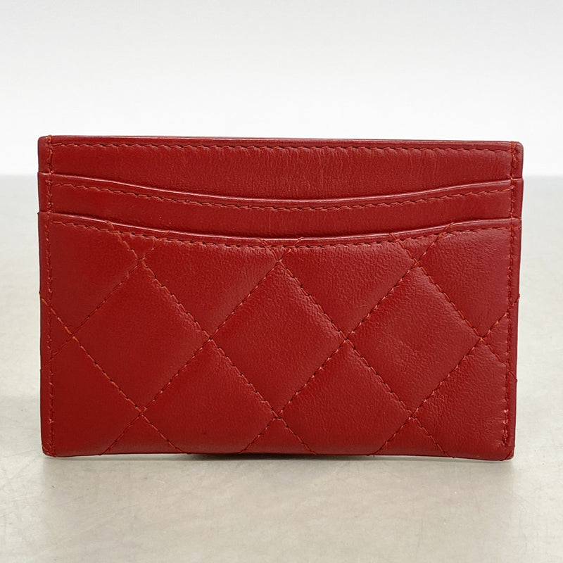 【6fa1351】シャネル カードケース マトラッセ ラムスキン レッド シルバー金具【中古】レディース