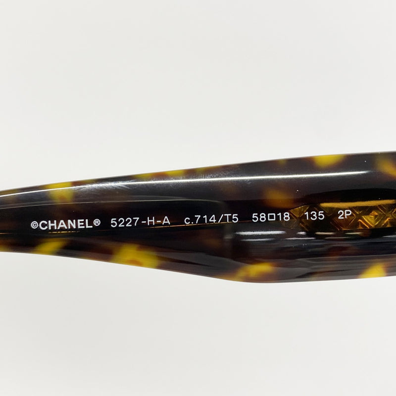 【6fa1352】シャネル サングラス 5227-H-A ブラック ブラウン シルバー金具【中古】レディース