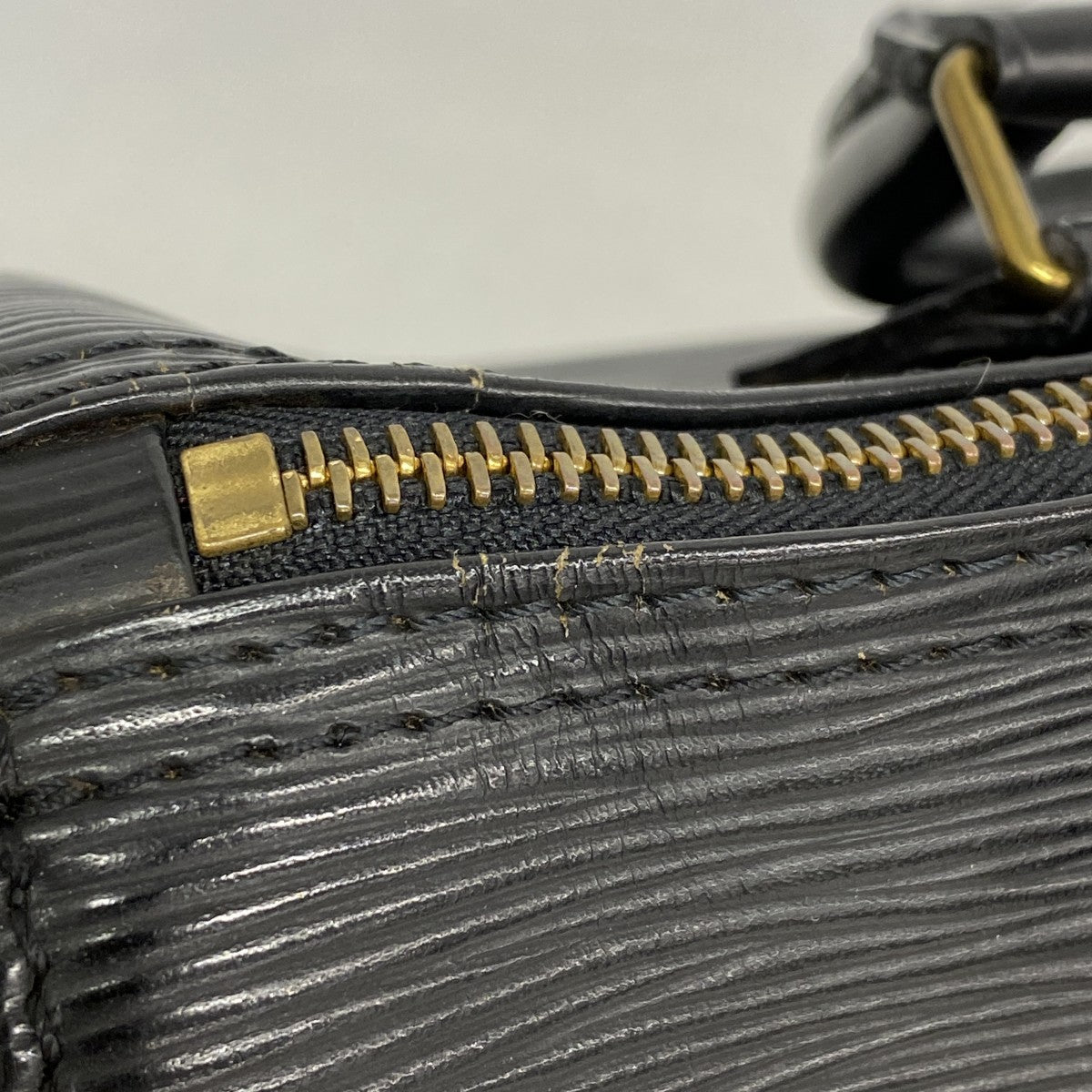 【6fa1380-k】ルイヴィトン ハンドバッグ エピ スピーディ25 M59032 ノワール【中古】レディース
