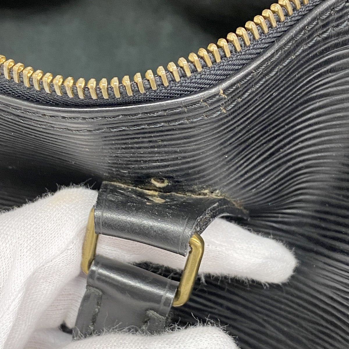 【6fa1380-k】ルイヴィトン ハンドバッグ エピ スピーディ25 M59032 ノワール【中古】レディース