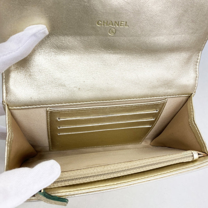 【6fa1383-k】シャネル 財布 アイコン パテントレザー シャンパンゴールド ゴールド金具【中古】レディース