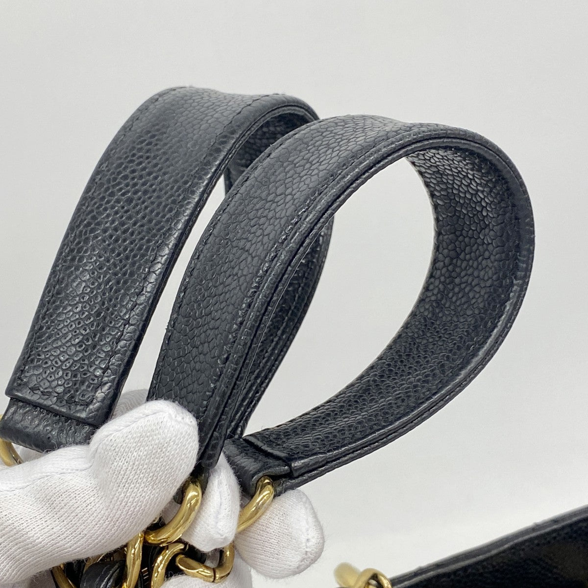 【6fa1425-k】シャネル チェーントート マトラッセ キャビアスキン ブラック ゴールド金具【中古】レディース