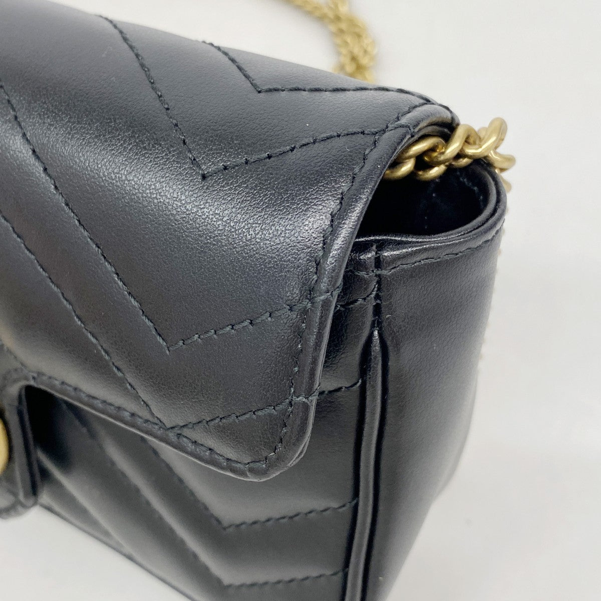 【6fa1428-k】グッチ ショルダーウォレット GGマーモント 476433 レザー ブラック ゴールド金具【中古】レディース