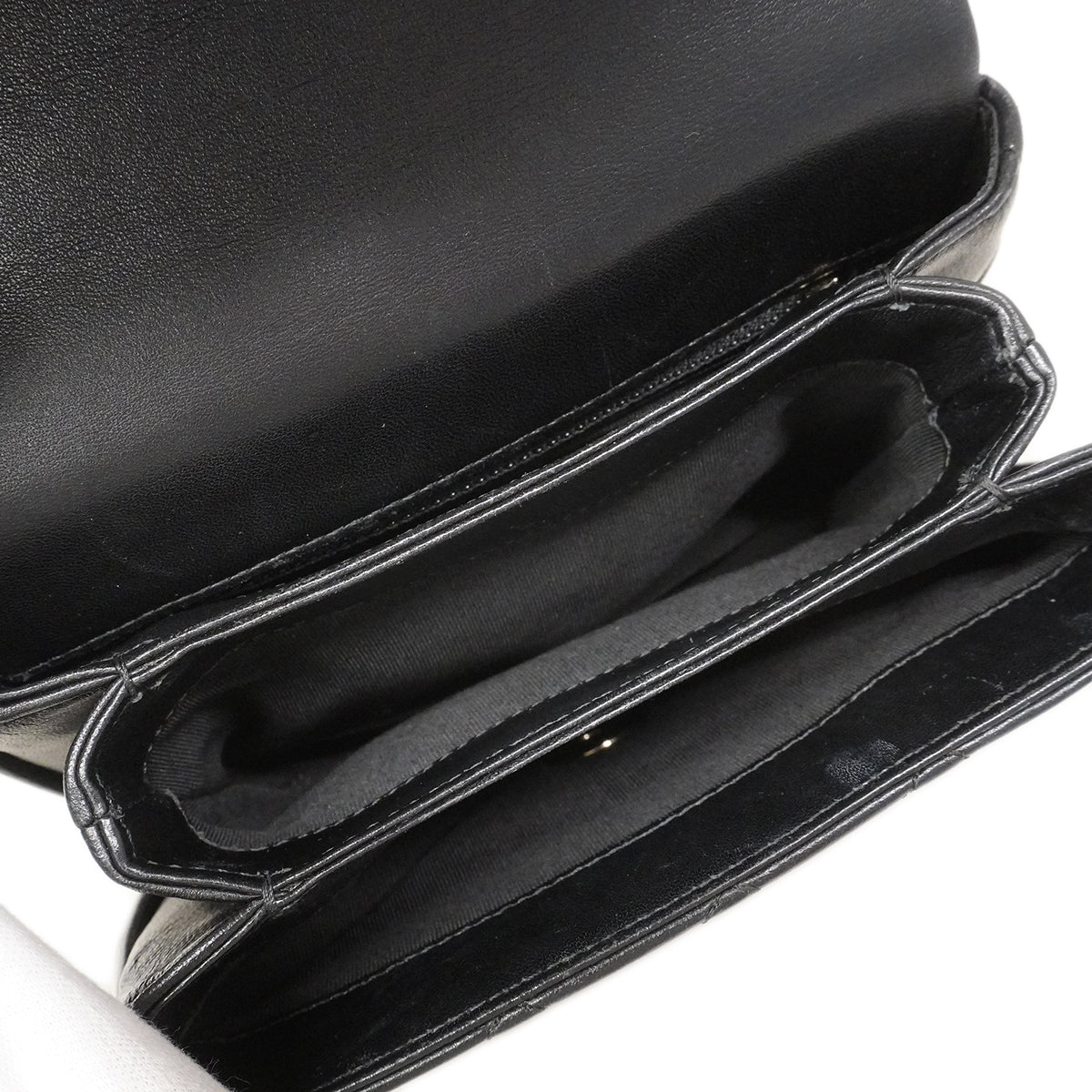 【6fa1506】シャネル ショルダーバッグ マトラッセ チェーンショルダー ラムスキン ブラック ゴールド金具 2wayバッグ【中古】レディース