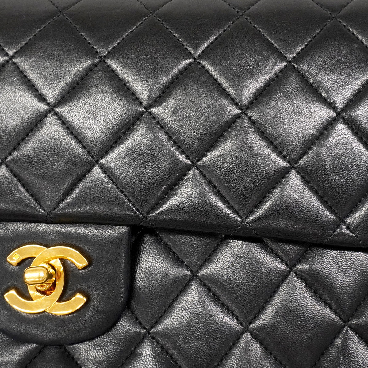 【6fa1507】シャネル ショルダーバッグ マトラッセ Wフラップ Wチェーン ラムスキン ブラック ゴールド金具【中古】レディース