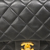 【6fa1542-h】シャネル ショルダーバッグ マトラッセ Wフラップ Wチェーン ラムスキン ブラック ゴールド金具【中古】レディース