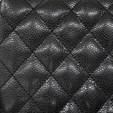 【6fa1546】 ショルダーバッグ マトラッセ チェーンショルダー イーストウエスト キャビアスキン ブラック シルバー金具【中古】レディース