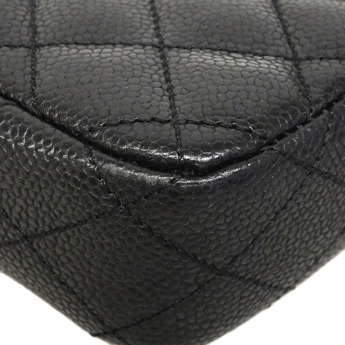 【6fa1546】 ショルダーバッグ マトラッセ チェーンショルダー イーストウエスト キャビアスキン ブラック シルバー金具【中古】レディース