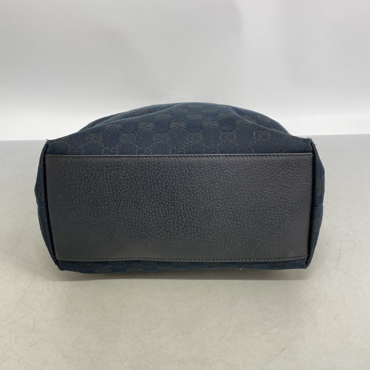 【6fa1557】グッチ トートバッグ GGキャンバス 153009 キャンバス ブラック ゴールド金具【中古】レディース