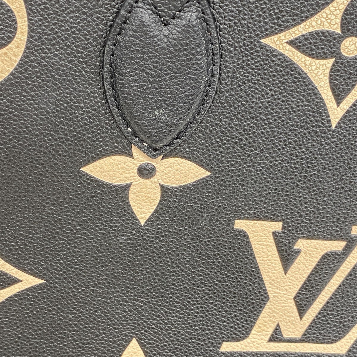 【6fa1599-h】ルイヴィトン トートバッグ モノグラム・アンプラント バイカラー オンザゴーMM M45495 ブラック ベージュ 2wayバッグ【中古】レディース