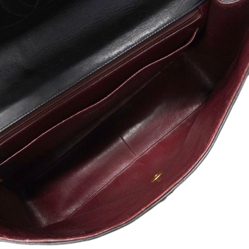 【6fa1628-h】シャネル ショルダーバッグ デカマトラッセ Wチェーン ラムスキン ブラック ゴールド金具【中古】レディース