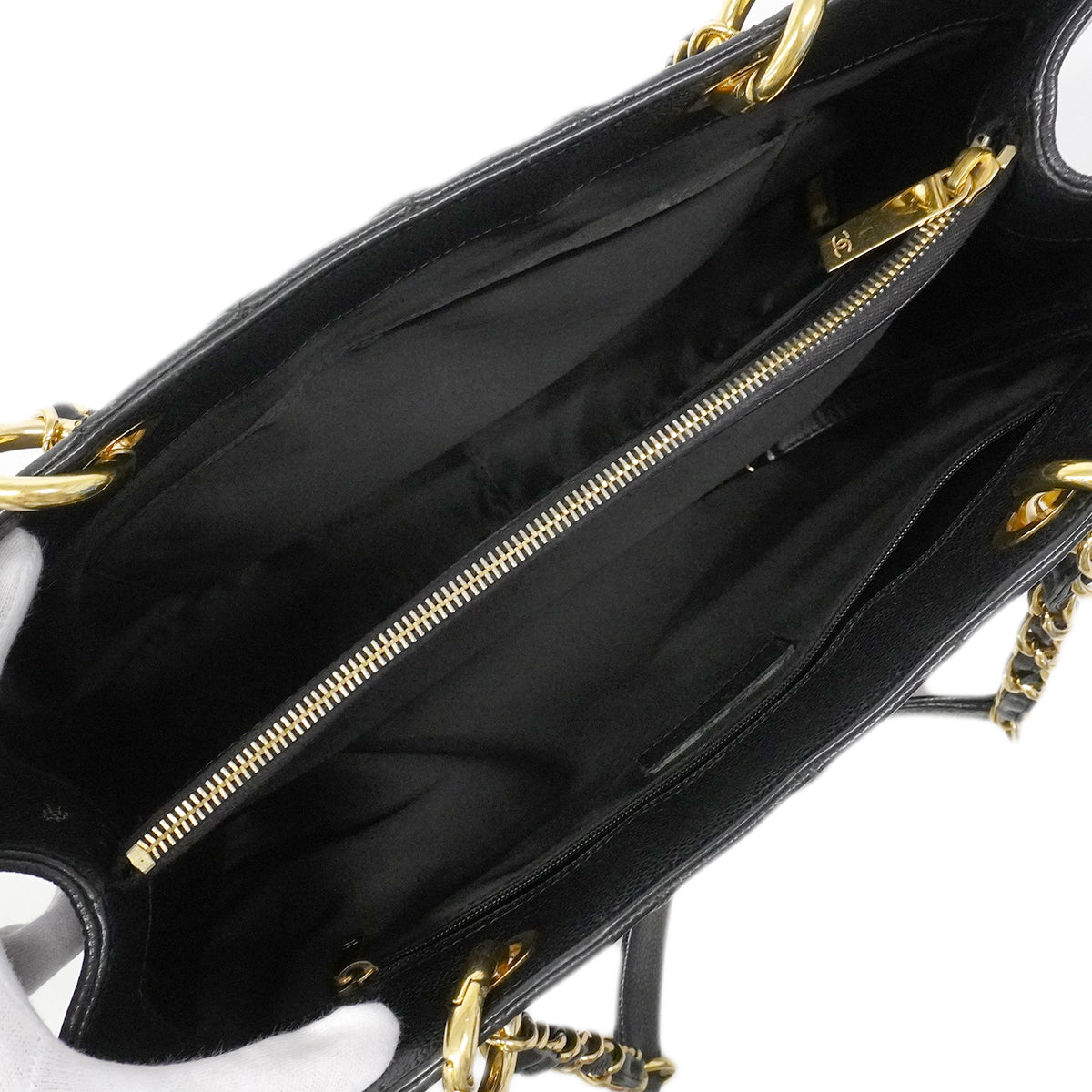 【6fa1629-h】シャネル チェーントート マトラッセ キャビアスキン ブラック ゴールド金具【中古】レディース
